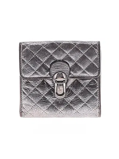 Pre-owned Francesco Biasia Leather Wallet In Silver