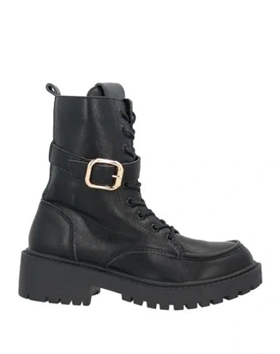 Francesco Milano Woman Ankle Boots Black Size 6 Soft Leather