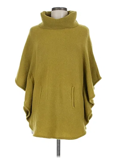 Pre-owned Francie Hargrove Poncho In Green