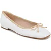 Franco Sarto Abigail Flat In White