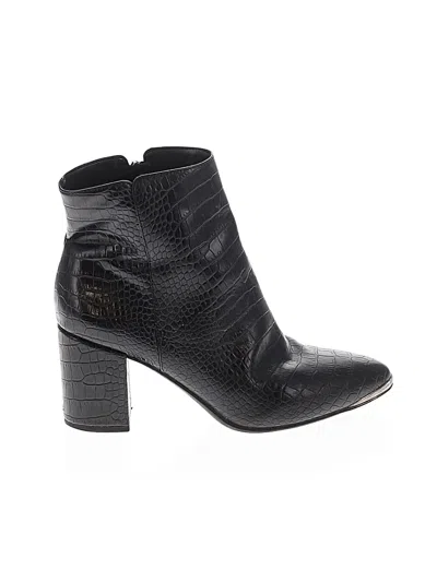 Pre-owned Franco Sarto Ankle Boots In Black