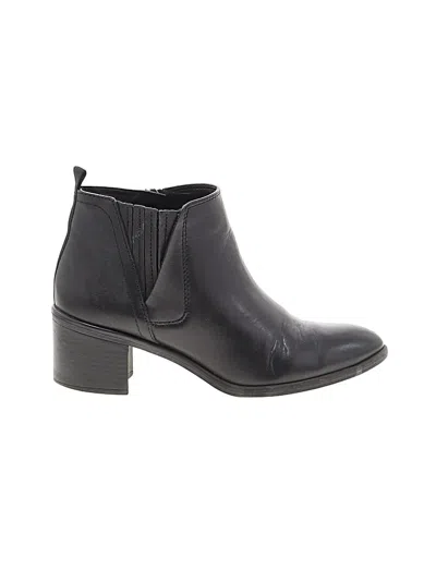 Pre-owned Franco Sarto Ankle Boots In Black