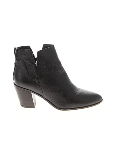 Pre-owned Franco Sarto Ankle Boots In Black