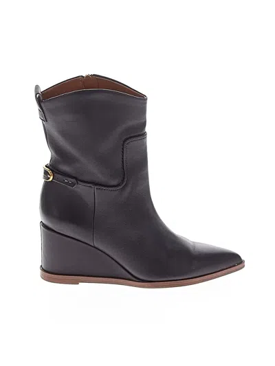 Pre-owned Franco Sarto Ankle Boots In Purple