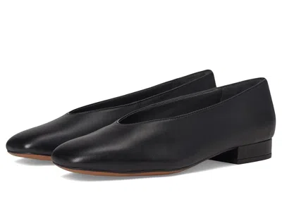 Franco Sarto Damona In Black