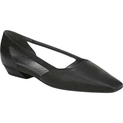 Franco Sarto Denzel Cutout Flat In Black