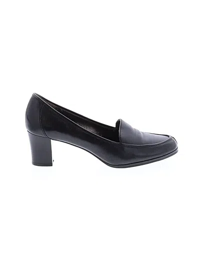 Pre-owned Franco Sarto Heels In Black