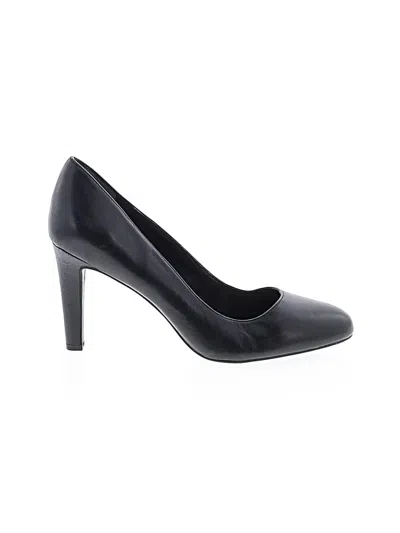 Pre-owned Franco Sarto Heels In Black