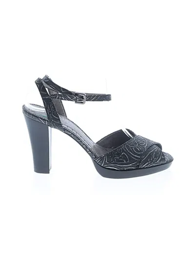 Pre-owned Franco Sarto Sandals In Black