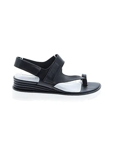 Pre-owned Franco Sarto Sandals In Black