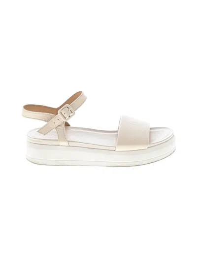 Pre-owned Franco Sarto Sandals In Ivory