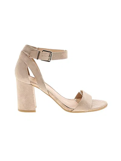 Pre-owned Franco Sarto Sandals In Pink