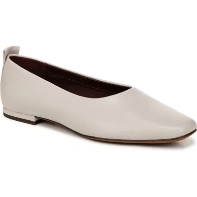 Franco Sarto Vana Flat In Ivory