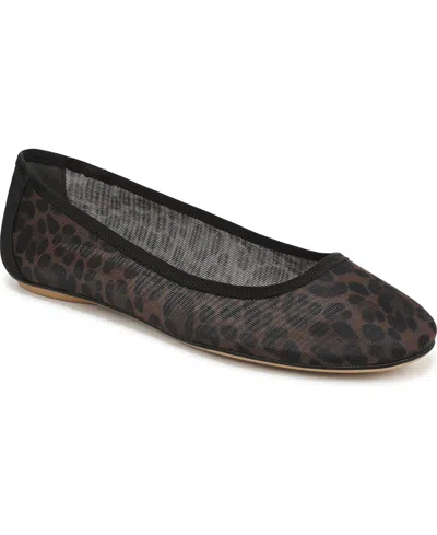 Franco Sarto Christina Flat In Brown