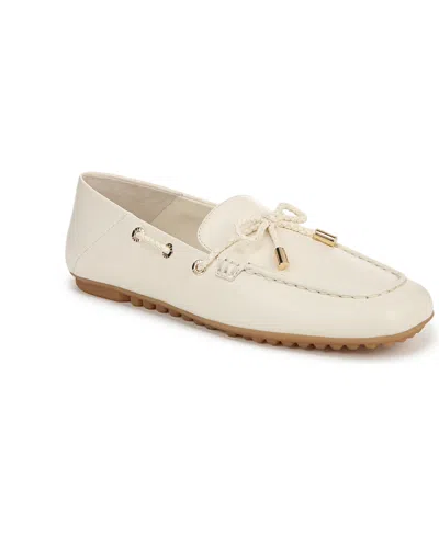 Franco Sarto Women's Zepher Square Toe Apron Toe Boat Shoes In Cream White Leather