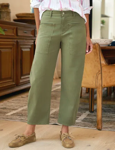 Frank & Eileen Bray In Green