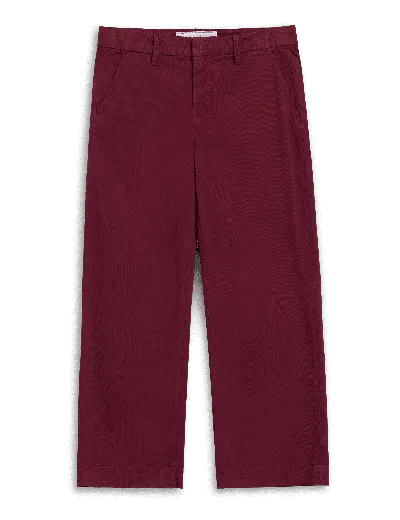 Frank & Eileen Westport In Red