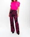 Frank Lyman Abstract Print Pants In Black/fuchsia In Multi