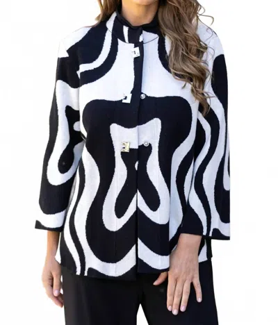Frank Lyman Belina Abstract Print Knit Jacket In Black And White