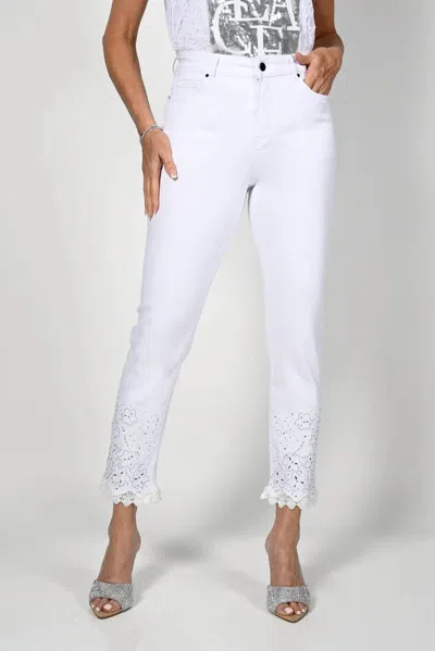 Frank Lyman Embroidery Jeans In White