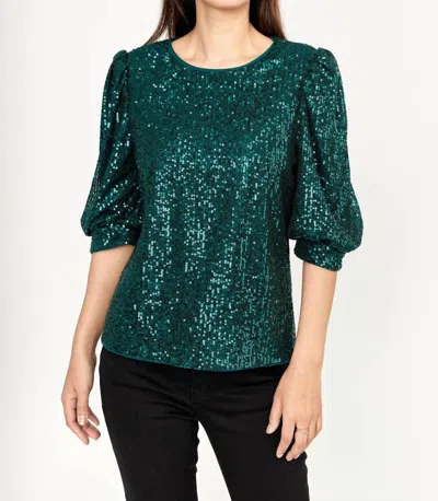 Frank Lyman Sequins Top In Green