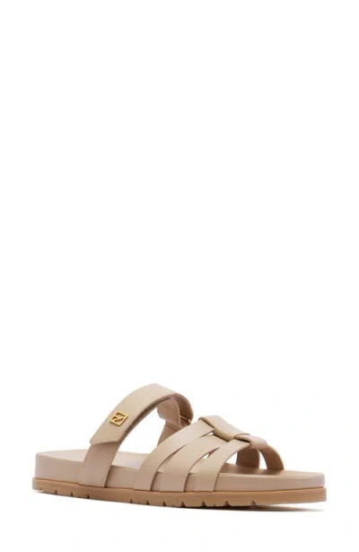 Frankie4 Kendall Slide Sandal In Neutral