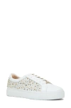 Frankie4 Mim V Stud Sneaker In White