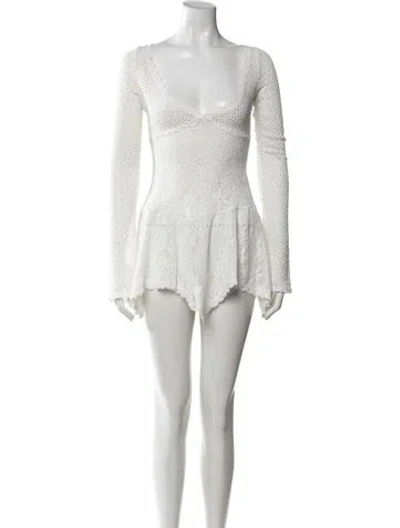 Pre-owned Frankies Bikinis Lace Pattern Scalloped Accent Cover-up In White