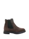Fratelli Rossetti Elastic-panel Suede Boots In Brown