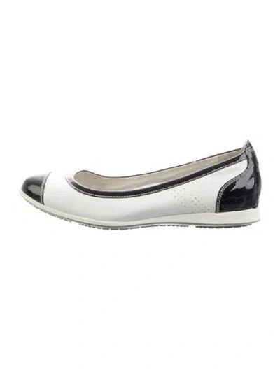 Pre-owned Fratelli Rossetti Leather Flats In White