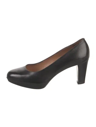 Pre-owned Fratelli Rossetti Leather Pumps In Black