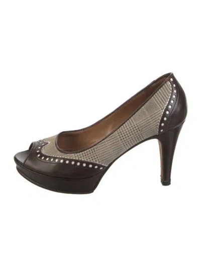 Pre-owned Fratelli Rossetti Leather Pumps In Brown