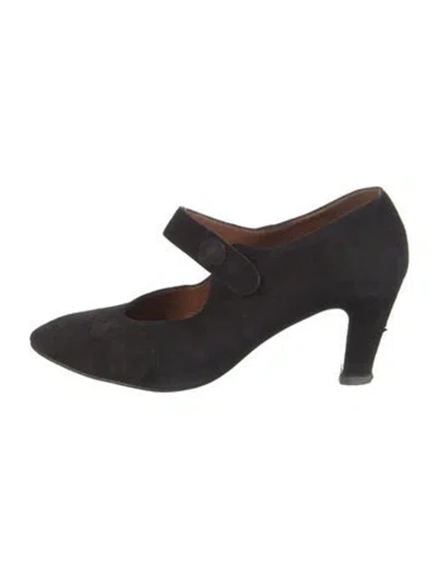 Pre-owned Fratelli Rossetti Suede Pumps In Black