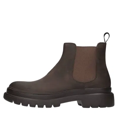 Frau Boots In Brown