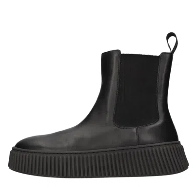 Frau Boots In Nero Scuri