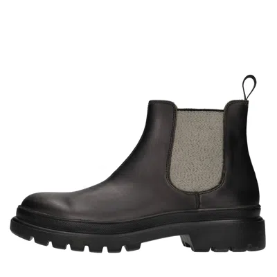 Frau Boots In Black