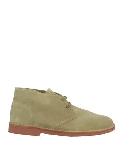 Frau Man Ankle Boots Sage Green Size 6 Leather
