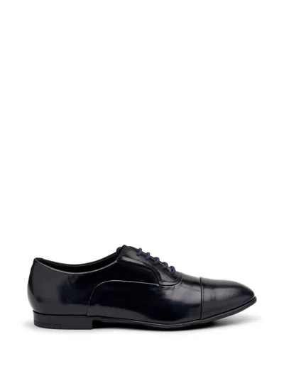 Frau Polished-leather Oxford Shoes In Black