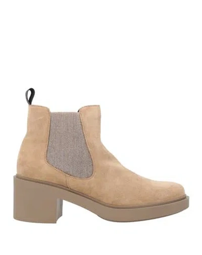 Frau Woman Ankle Boots Sand Size 10 Leather