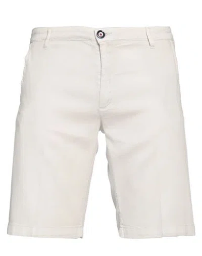 Fred Mello Man Shorts & Bermuda Shorts Light Grey Size 31 Cotton