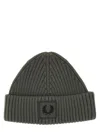 Fred Perry Logo Embellished Beanie Hat In Grey