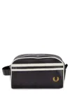 Fred Perry Beauty Case "laurel Wreath" In Black