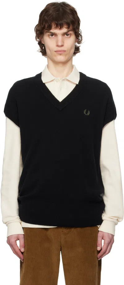 Fred Perry Black Lambswool Vest In 102