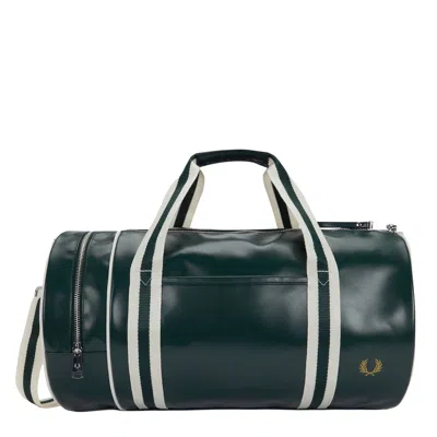 Fred Perry Classic Barrel Bag Grassroots Ecru In Green