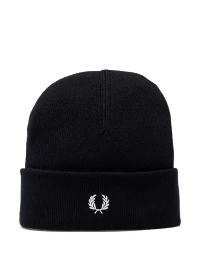 Fred Perry Classic Beanie In Black