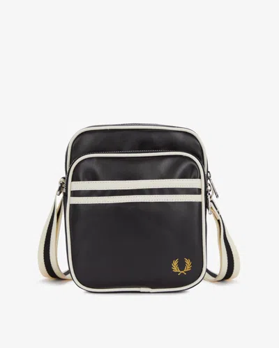 Fred Perry Classic Side Bag In Black/ecru D57