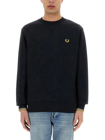 Fred Perry Logo Embroidery Sweatshirt In Black