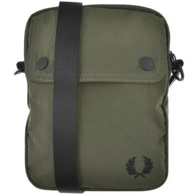 ★FRED PERRY★ Nylon Pocket Side Bag V71 CFPU2417270V71 s-l1200.jpg