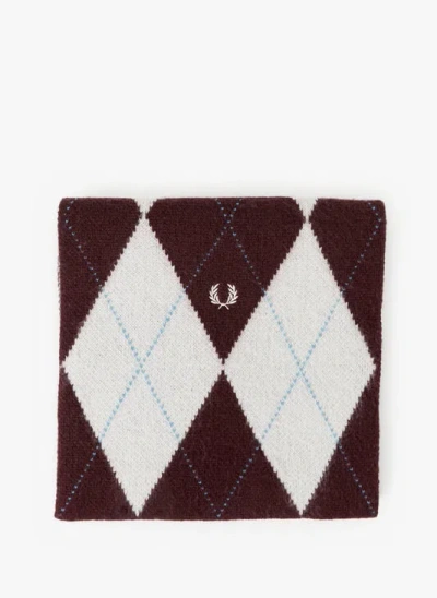 Fred Perry Echarpe En Laine In Brown