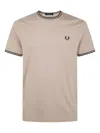 Fred Perry Laurel-motif Contrasting-trim T-shirt In Neutral